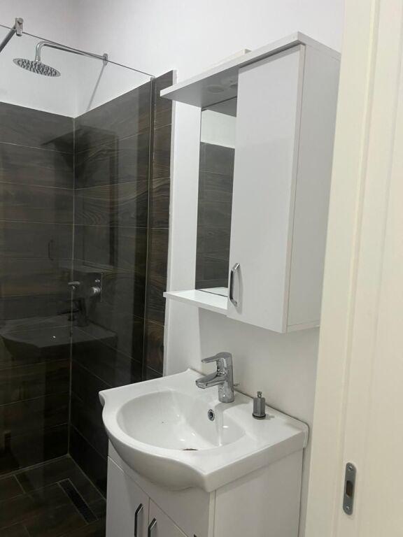 Garsoniere me qera në Galaktik, Durrës, 30 m². Foto 4 nga 10