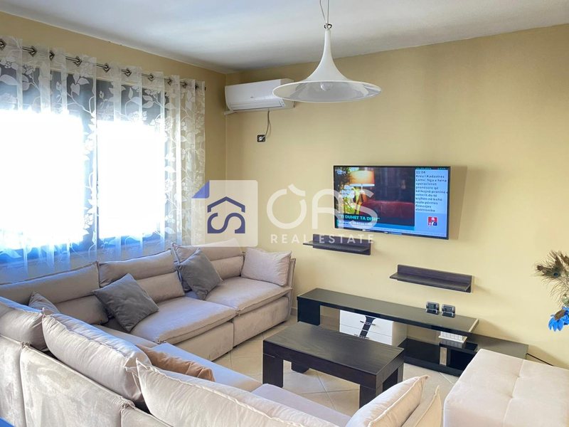 Appartamento 2+1 in affitto a Pazari i Ri, Tirana, 103 m²