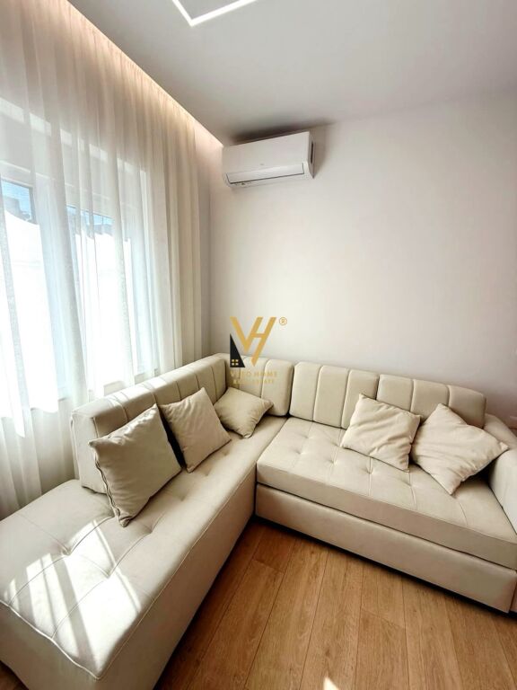 Apartament 1+1 me qera në Myslym Shyri, Tiranë, 66 m²