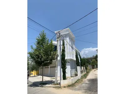 Zyrë me qera në Bulevardi Ramush Haradinaj, Kamëz, 300 m². Foto 4 nga 4