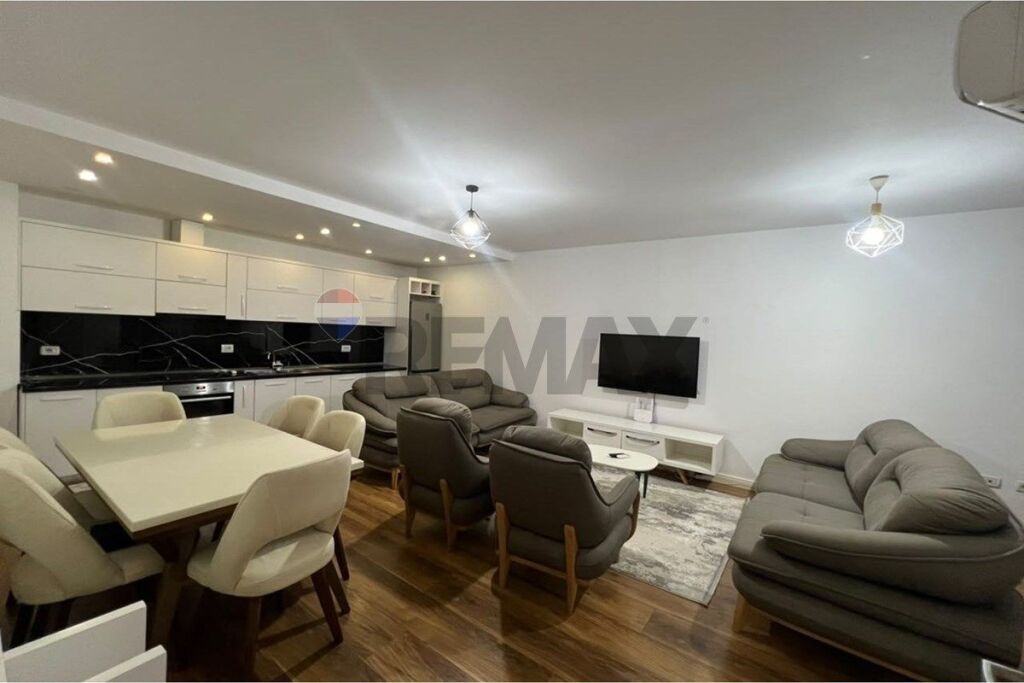 Appartamento in affitto a Liqeni i Thatë, Tirana, 83 m². Foto 1 di 3