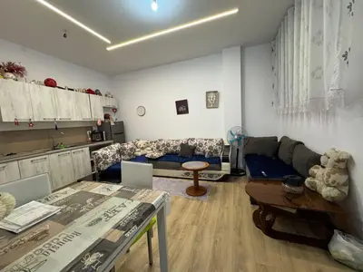 Appartamento 1+1 in vendita a Plazh, Durazzo, 50 m². Foto 3 di 7