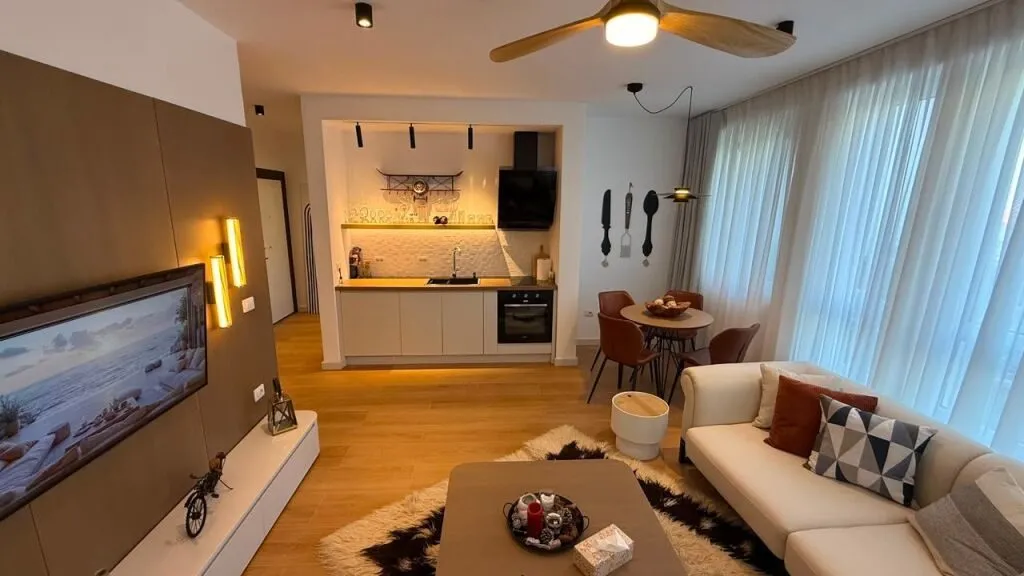 Apartament 1+1 në shitje në Tushemisht, Pogradec, 61 m². Foto 1 nga 12
