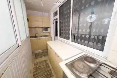 Apartament 1+1 me qera në Myslym Shyri, Tiranë, 54 m². Foto 2 nga 5