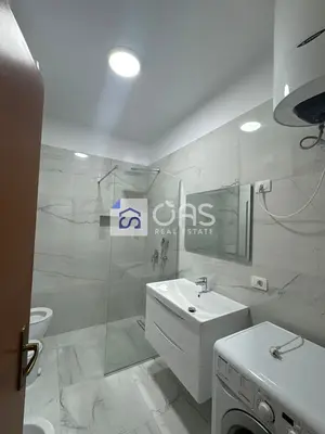Apartament 1+1 me qera në Kodra e Diellit, Tiranë, 70 m². Foto 8 nga 12