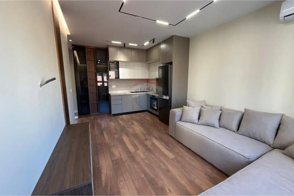 Appartamento in vendita a Rruga Mine Peza, Tirana, 53 m². Foto 3 di 3