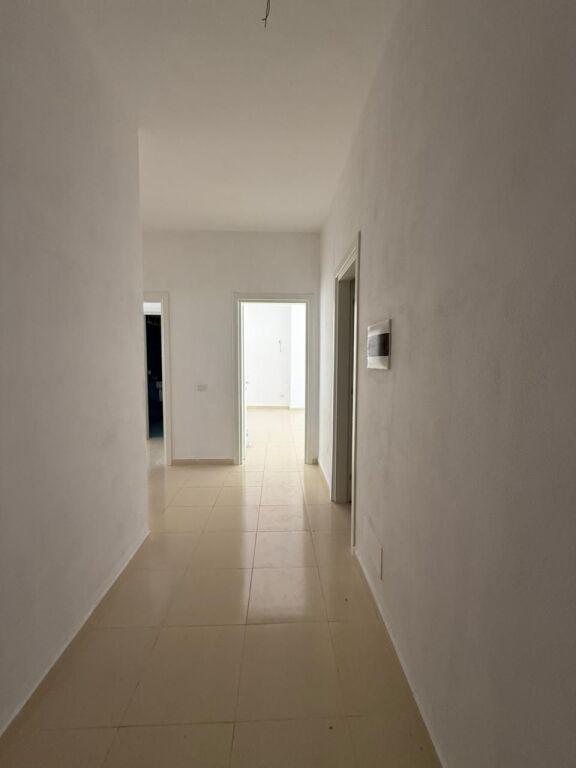 Apartament 2+1 në shitje në Qendra e Formimit Profesional ish URT Durres, Durrës, 140 m². Foto 11 nga 12