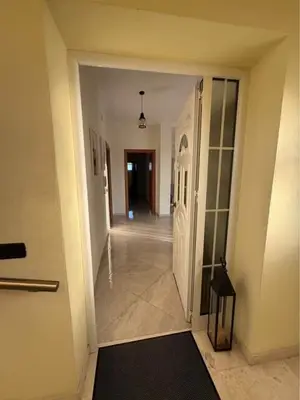 Vilë 3+1 me qera në Sauk, Tiranë, 130 m². Foto 8 nga 10