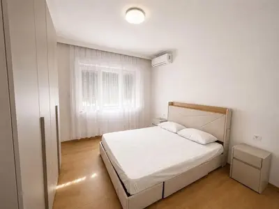 Apartament 2+1 me qera në Rruga Luigj Gurakuqi, Tiranë, 100 m². Foto 7 nga 9