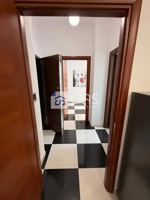 Apartament 1+1 me qera në Porcelan, Tiranë, 70 m². Foto 4 nga 7