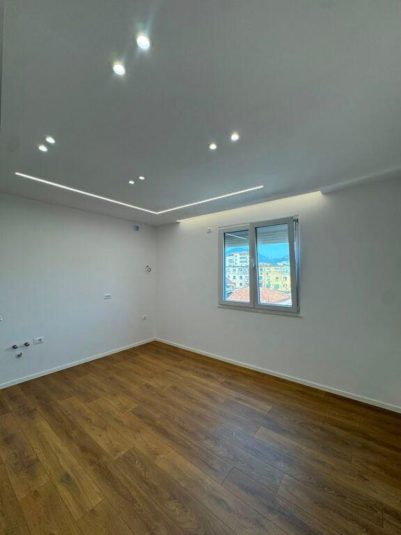 Apartment 2+1 for sale in Selvia, Tirana, 64 m²