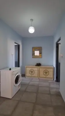 Apartament 1+1 me qera në Spitali Ushtarak, Tiranë, 65 m². Foto 9 nga 12