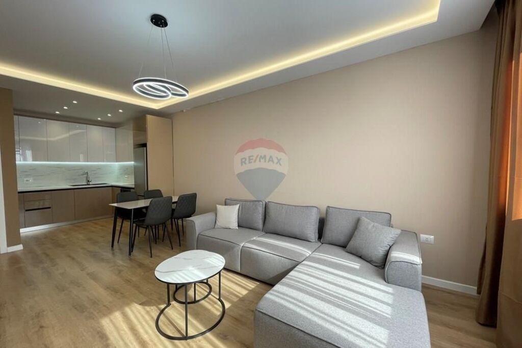 Appartamento in affitto ad Ambasada Amerikane, Tirana, 70 m². Foto 1 di 3