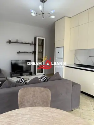 Appartamento in affitto a Rruga Muhamet Gjollesha, Tirana, 82 m². Foto 2 di 6