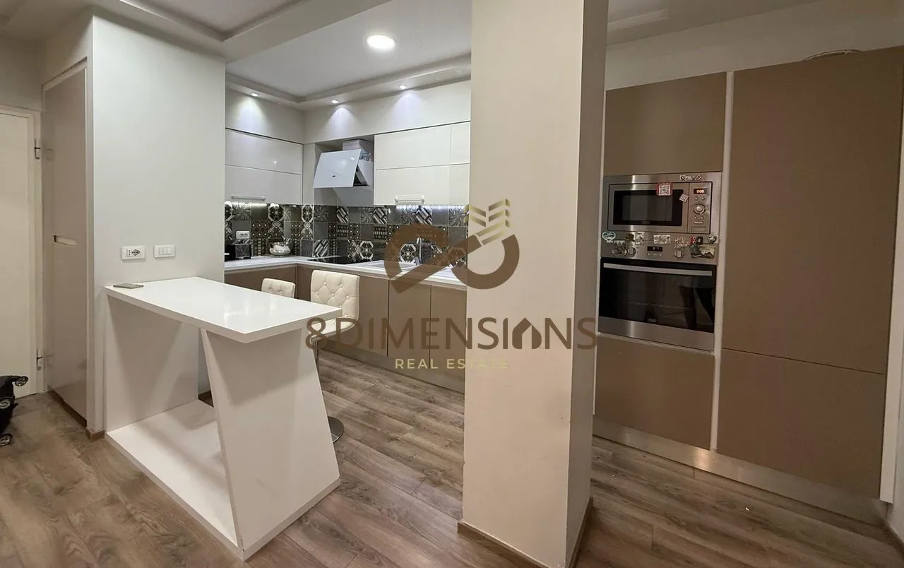 Appartamento 2+1 in affitto a Kopshti Botaniik Zoologjik, Tirana, 96 m². Foto 1 di 6