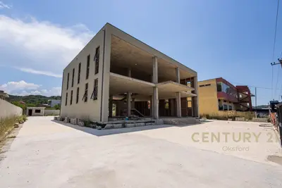 Ambient biznesi në shitje në Marikaj, Tiranë, 3 200 m². Foto 9 nga 12