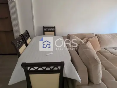 Apartament 2+1 me qera në Rruga e Kavajës, Tiranë, 90 m². Foto 3 nga 8