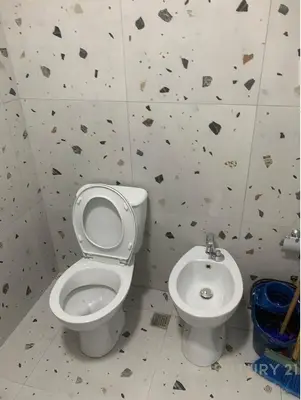 Apartament 1+1 me qera në Rruga 5 Maji, Tiranë, 60 m². Foto 5 nga 8