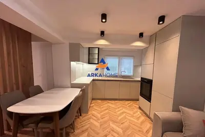 Appartamento 2+1 in affitto a Tregu Elektrik, Tirana, 70 m². Foto 2 di 5