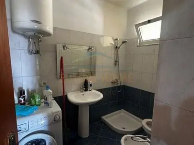 Apartament 3+1 me qera në Rruga Adria, Durrës, 140 m². Foto 4 nga 6