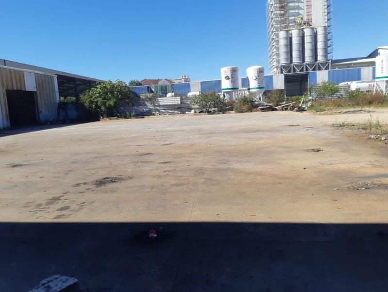 Magazinë me qera në Vore, Vore, Vorë, 1 200 m². Foto 2 nga 5