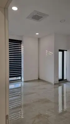 Office for rent in Farmacia 10, Tirana, 224 m². Photo 5 of 12