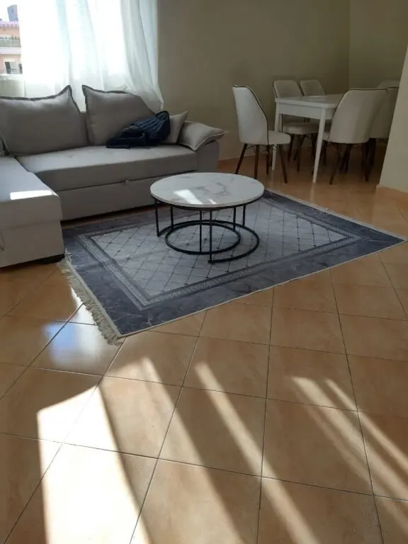 Apartment 1+1 for rent in Rruga Mujo Ulqinaku, Durrës, 90 m²