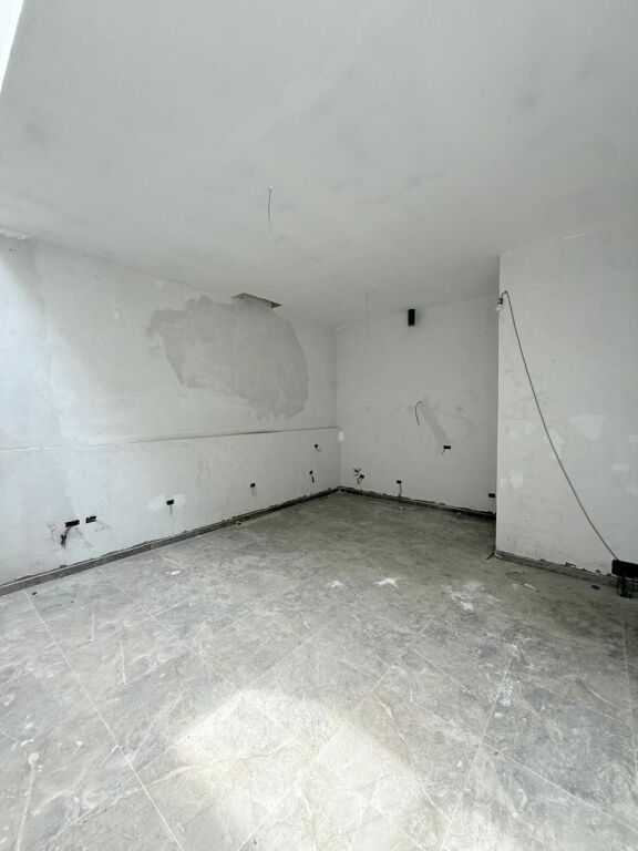 Villa for sale in TEG, Tirana, 340 m². Photo 3 of 3
