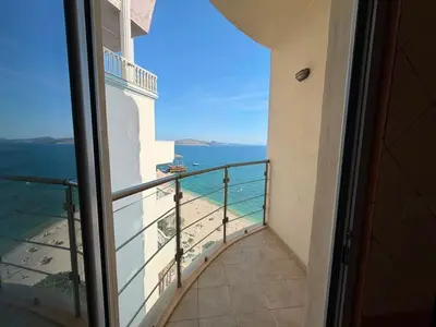 Appartamento 3+1 in vendita a Qendër, Saranda, 171 m². Foto 2 di 5