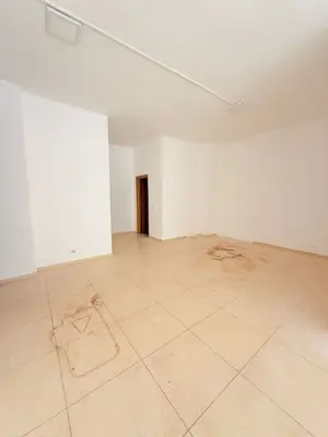 Commercial space for rent in Durrës, 92 m². Photo 3 of 5