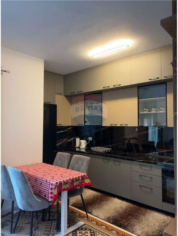 Apartment for sale in Porcelan, Tirana, 75 m². Photo 3 of 3