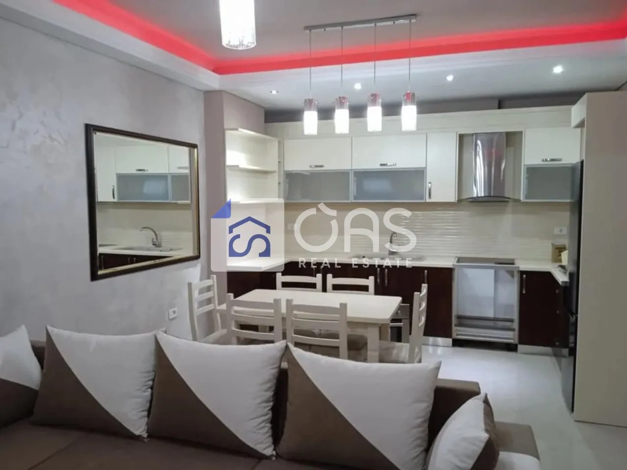 Apartament 2+1 me qera në Astir, Tiranë, 107 m². Foto 1 nga 4
