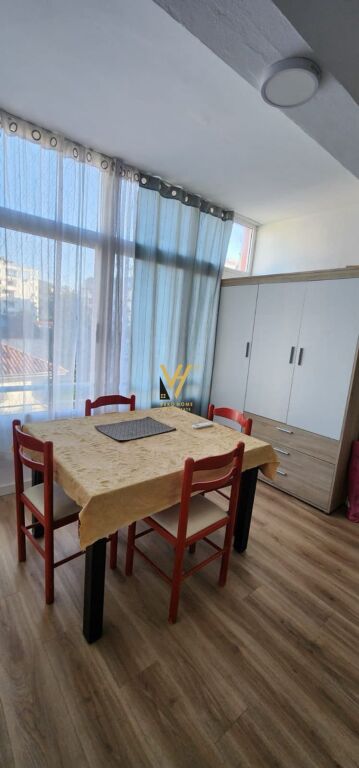 Studio for sale in Golem, 41 m². Photo 2 of 3