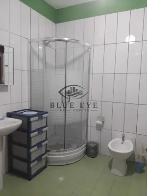 Apartament 2+1 në shitje në Pallati i Sportit Ramazan Njala, Durrës, 123 m². Foto 3 nga 8