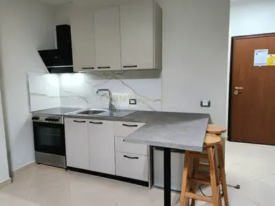 Apartament 1+1 në shitje në Lungomare, Vlorë, 47 m². Foto 1 nga 7