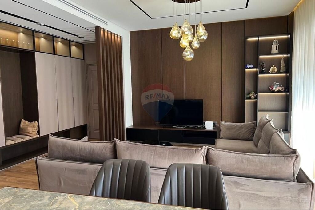 Appartamento in vendita a Kompleksi Delijorgji, Tirana, 140 m². Foto 3 di 3