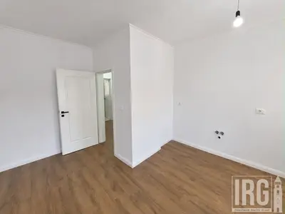 Appartamento 1+1 in vendita a Shkolla e Kuqe, Tirana, 67 m². Foto 7 di 8
