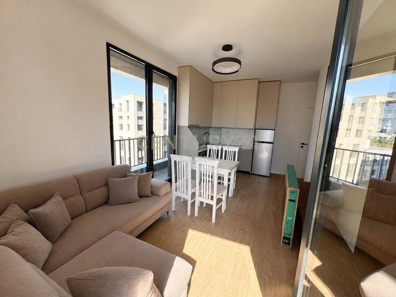 Apartament 2+1 me qera në SPAK, Tiranë, 90 m². Foto 9 nga 9