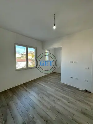 Apartament 2+1 në shitje në Çezma e Ferrës, Durrës, 70 m². Foto 2 nga 11