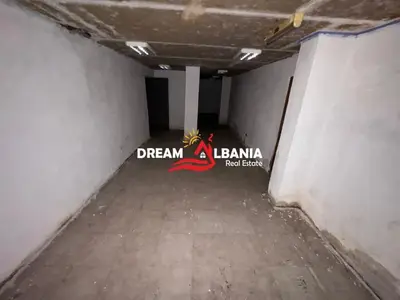 Warehouse for sale in Rruga e Durrësit, Tirana, 81 m². Photo 3 of 5