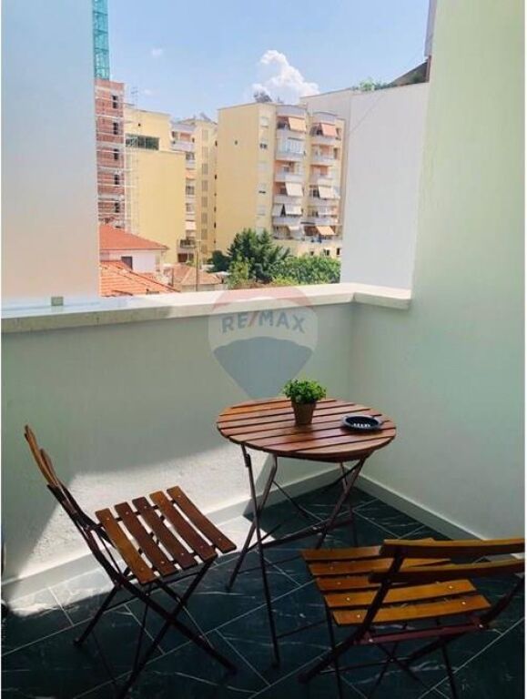 Apartament në shitje në Pazari i Ri, Tiranë, 89 m². Foto 2 nga 3