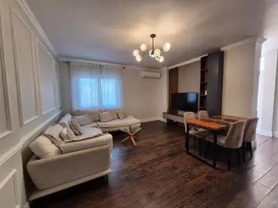 Apartament 1+1 me qera në Rruga Pavaresia, Durrës, 77 m². Foto 5 nga 7