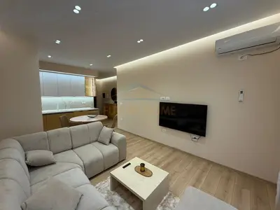 Apartament 2+1 me qera në Don Bosko, Tiranë, 104 m². Foto 3 nga 12