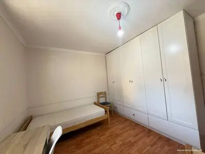 Appartamento 2+1 in affitto ad Oxhaku, Tirana, 75 m². Foto 7 di 8