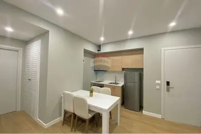 Locale in vendita a Dhimiter Konomi, Valona, 1.076 m². Foto 4 di 7