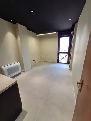 Office for rent in Torre Drin, Tirana, 150 m². Photo 5 of 9