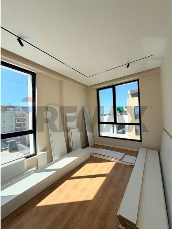 Apartment for sale in Jordan Misja, Tirana, 73 m². Photo 3 of 3