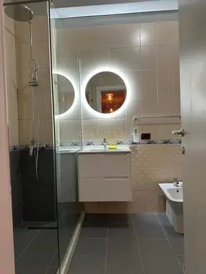 Ufficio in affitto a Rruga e Elbasanit, Tirana, 160 m². Foto 9 di 10