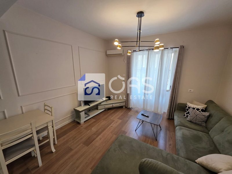 Appartamento 1+1 in affitto a Myslym Shyri, Tirana, 65 m²