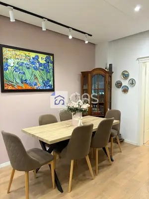 Apartament 2+1 me qera në Myslym Shyri, Tiranë, 90 m². Foto 2 nga 7